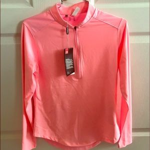 Woman’s UnderArmour Fitted Half  Zip size small